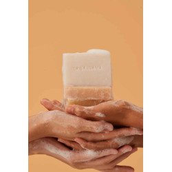   トロピカーナ ココナッツハンドメイドソープバー | Fruitly（無防腐剤）100g（タイ産）