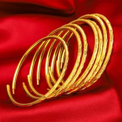 Stylish Thai Gold Plated Brass Bracelet for Women
